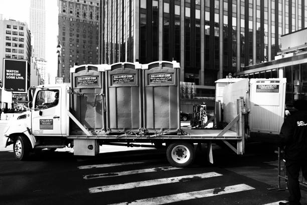 Best Sanitation services for porta potties  in Brookfield, WI
